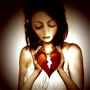 -broken-broken-heart-26794018-299-300